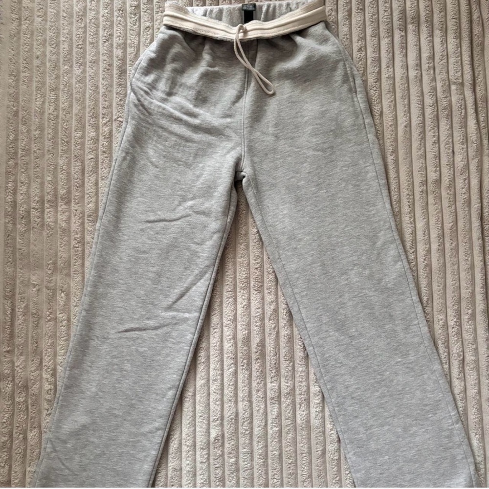 Wild Fable Light Gray Joggers with Drawstring